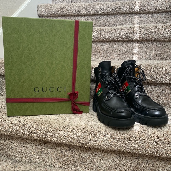 Women’s Gucci ankle boots! Size 37! - Picture 2 of 7